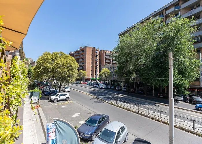 Amazing Viale Trastevere With Terrace Rzym